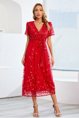 Giorgia Lace Formal Dress in Red