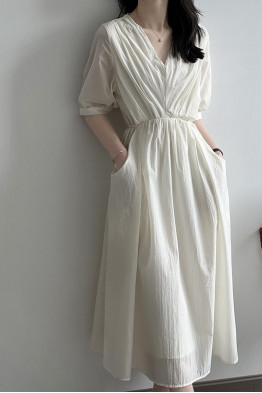 Akira Gathered Airy Dress in Off White