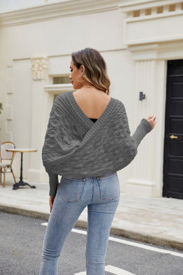 Wrap Me Leaf Knit in Gray