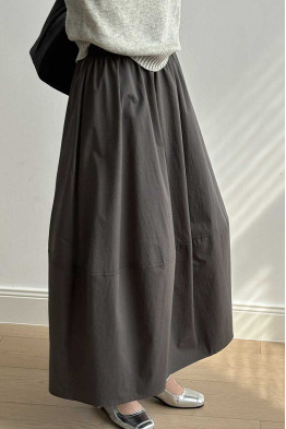 Minimal A-Line Flow Skirt